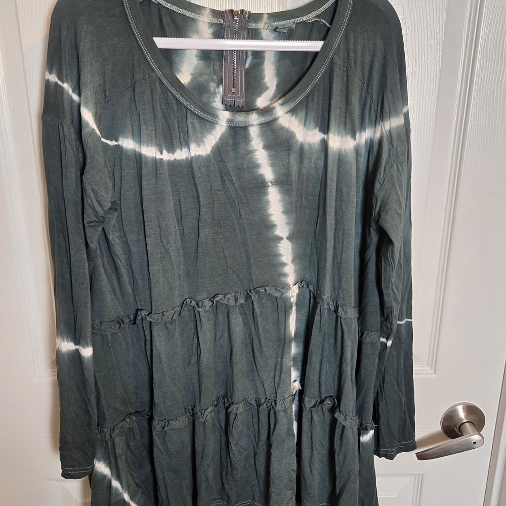 POL Dark Green Tie-Dye Blouse